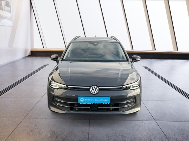 Volkswagen Golf 1.5 eTSI DSG Variant