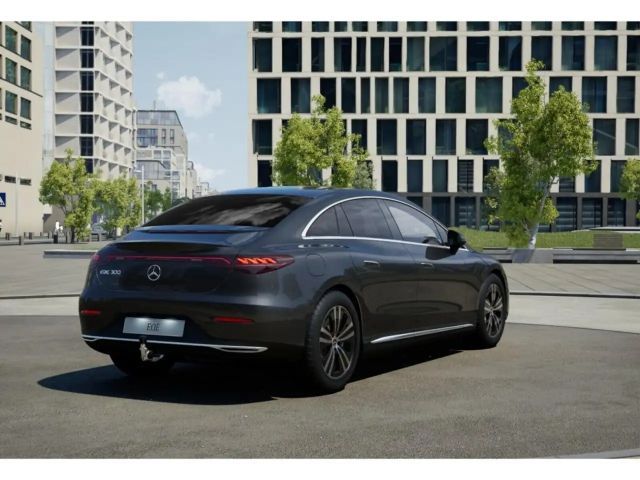 Mercedes-Benz EQE 300 Sedan