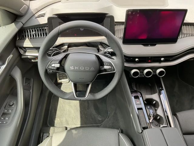 Skoda Superb Sportline iV