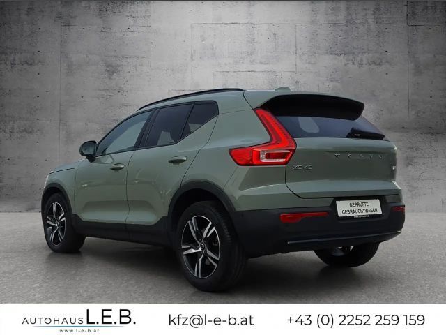 Volvo XC40 Dark Plus