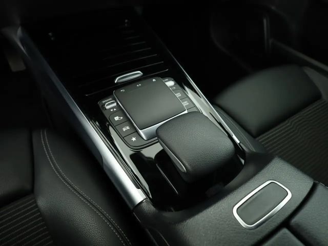 Mercedes-Benz GLB 180 Progressive