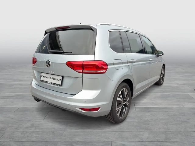 Volkswagen Touran DSG Highline
