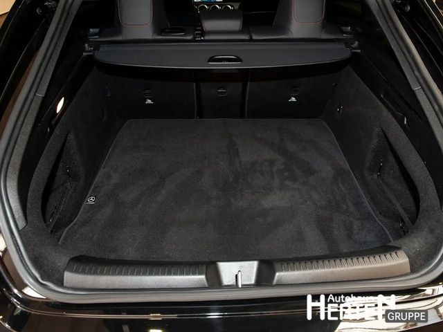 Mercedes-Benz CLA 200 AMG Line Shooting Brake