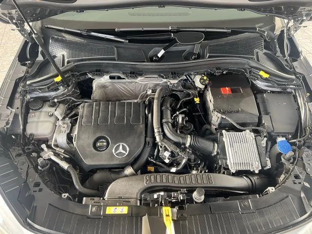 Mercedes-Benz GLA 180 Progressive