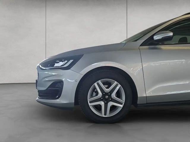 Ford Focus Cool & Connect EcoBoost Wagon