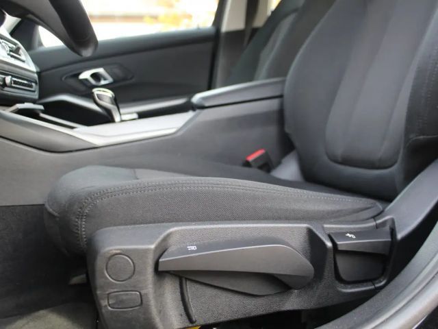 BMW 318 318i Touring