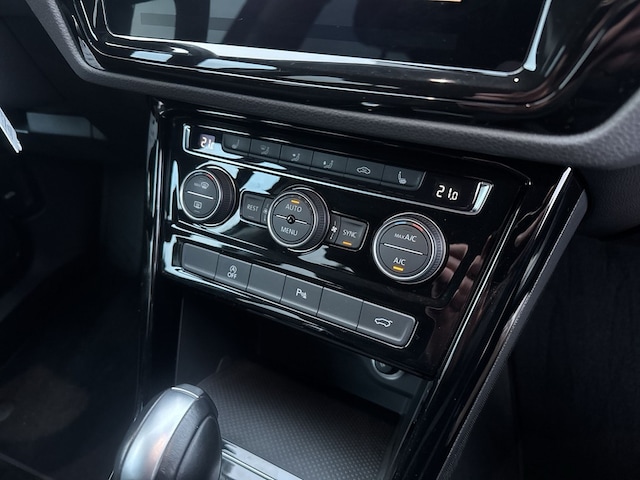 Volkswagen Touran 1.5 TSI DSG Highline