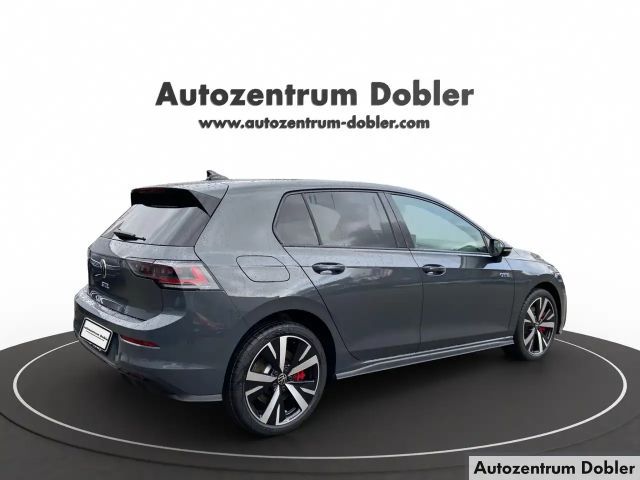 Volkswagen Golf GTE eHybrid