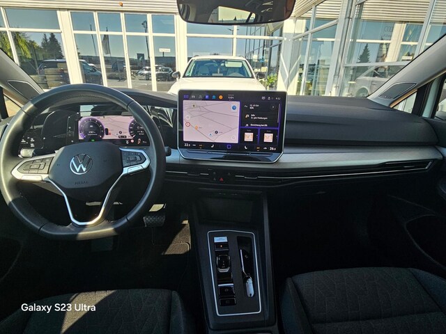 Volkswagen Golf 1.5 eTSI DSG Life Variant