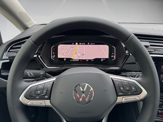 Volkswagen Touran 1.5 TSI DSG