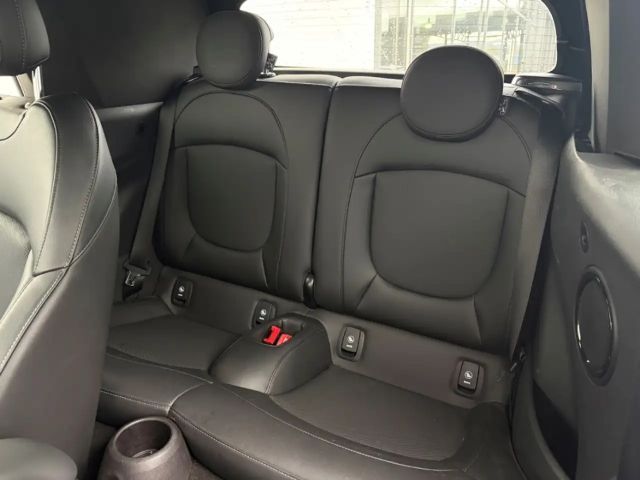 MINI Cooper Cabrio El. Verdeck Navi Digitales Cockpit LED Fahrerprofi