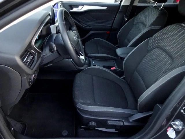 Ford Focus Cool & Connect Wagon