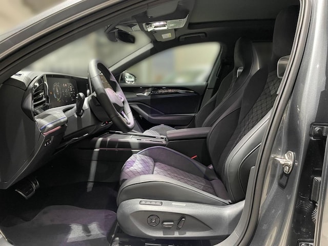 Volkswagen Passat DSG R-Line