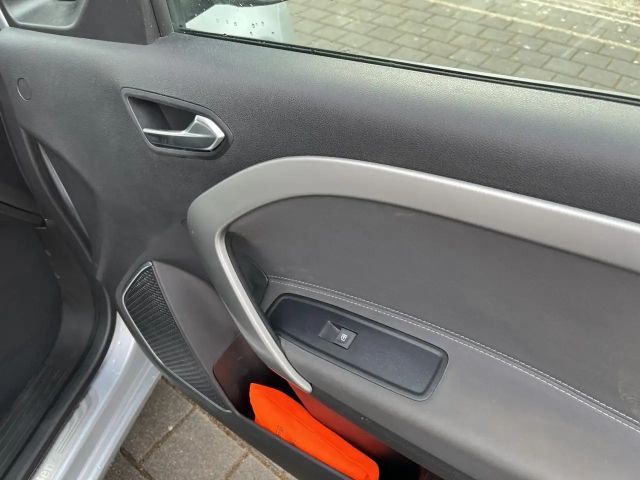 Mercedes-Benz T 180 T 180 d Navi PDC KAM AUT SHZ KlimaA SpurH FLA