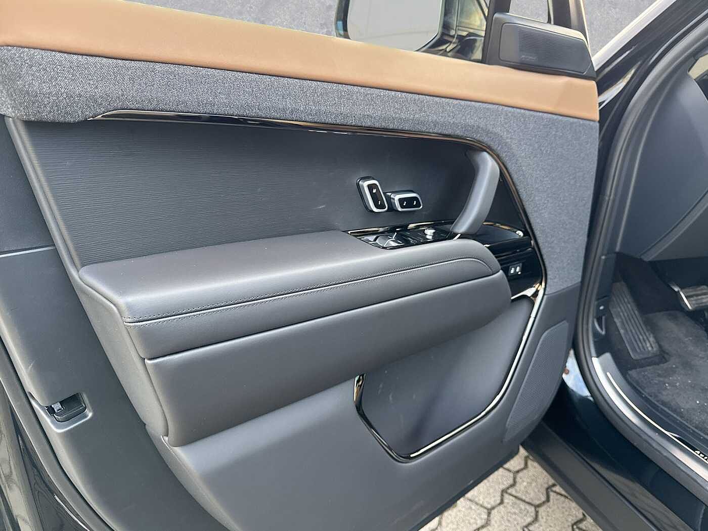 Land Rover Range Rover Sport H3