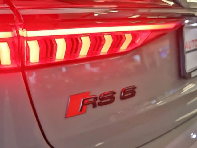 Audi RS6 4.0 TFSI Avant Performance