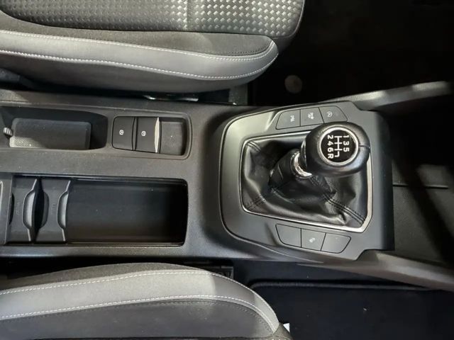 Ford Focus Cool & Connect EcoBoost Wagon