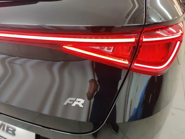 Seat Leon Black FR-lijn Sportstourer