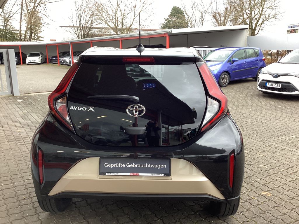 Toyota Aygo X 5-deurs Basis