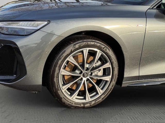 Audi A6 Avant Quattro S-Tronic