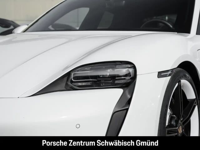 Porsche Taycan Performance Plus
