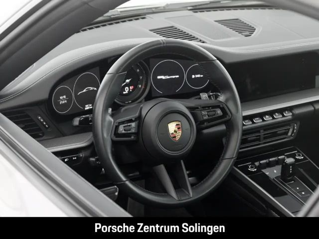 Porsche 911 992 Carrera Coupé