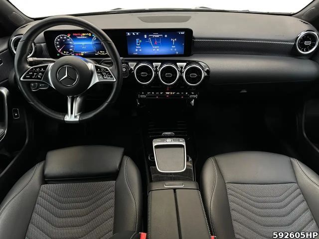 Mercedes-Benz A 250 Progressive