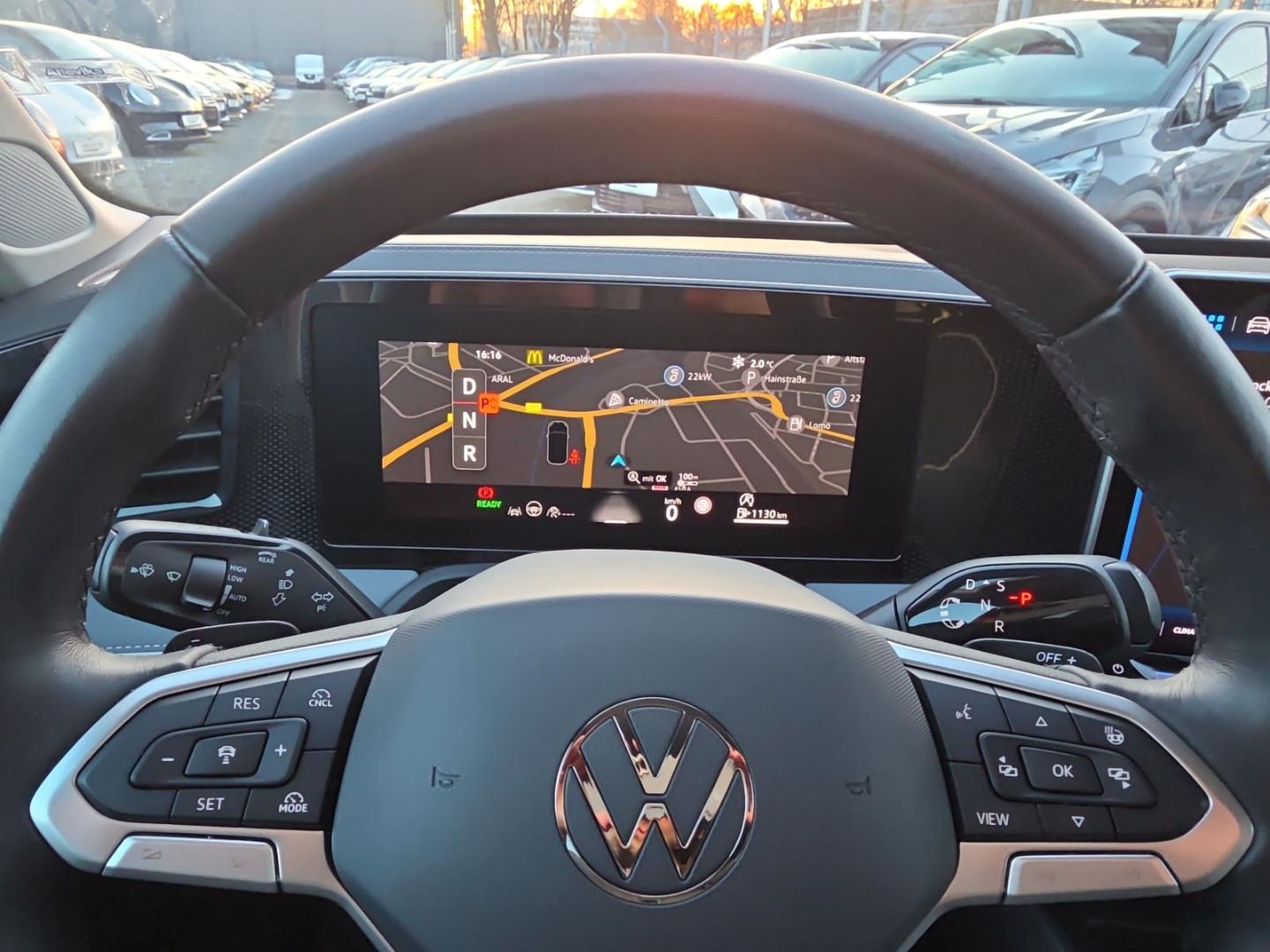 Volkswagen Passat 1.5 eTSI Business Variant