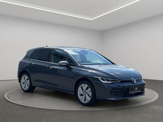 Volkswagen Golf DSG Life