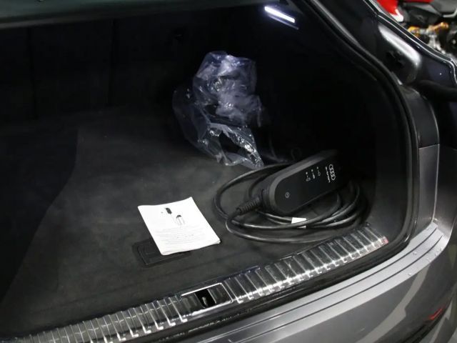 Audi e-tron 50 Quattro Sportback