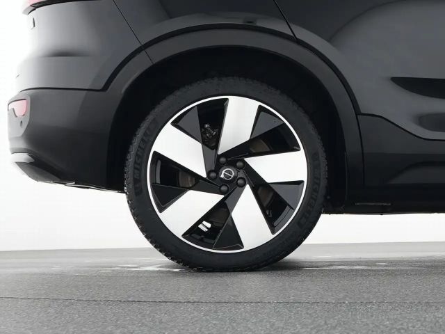 Volvo C40 AWD Plus Recharge Twin Engine