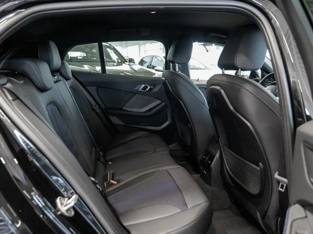 BMW 118 118i M-Sport Sedan