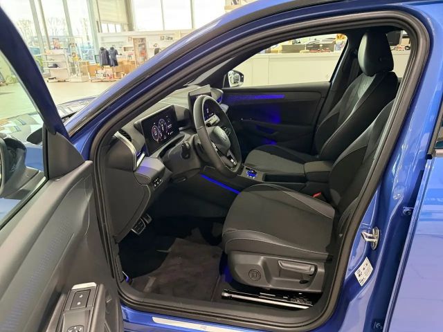 Volkswagen T-Roc 1.5 eTSI DSG R-Line