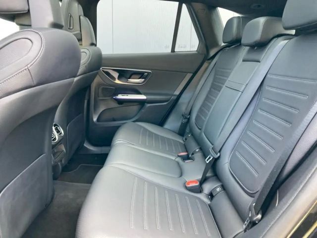 Mercedes-Benz GLC 200 4MATIC AMG Line