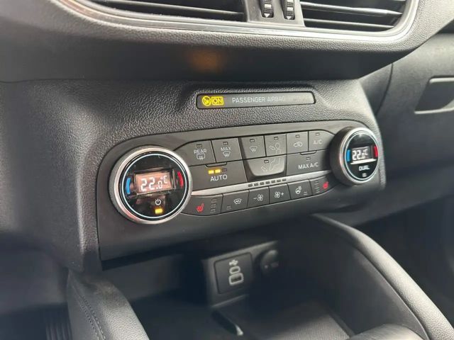 Ford Kuga Plug in Hybrid Titanium X