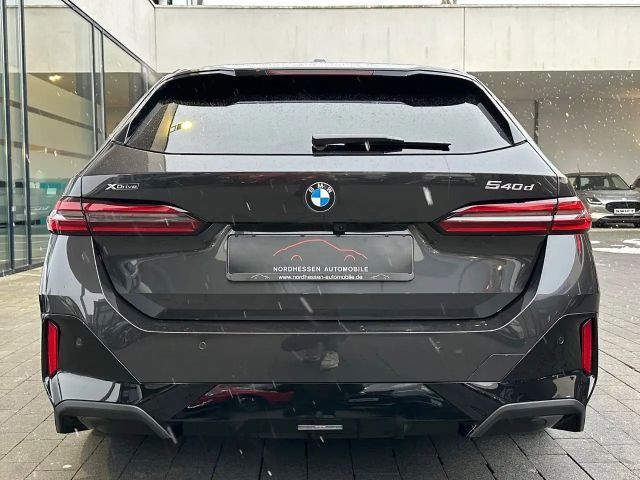 BMW 540 540d M-Sport Touring xDrive