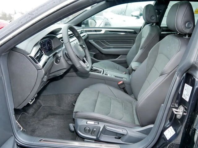 Volkswagen Arteon R-Line