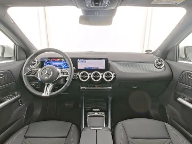 Mercedes-Benz EQA 300 4MATIC Progressive