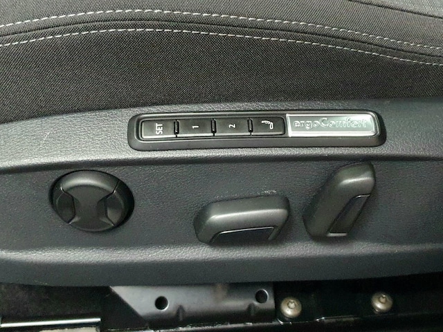 Volkswagen Passat 2.0 TDI Business DSG Variant