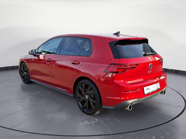 Volkswagen Golf 2.0 TSI DSG GTI