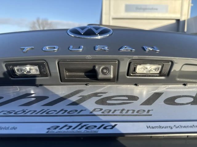 Volkswagen Touran 1.5 TSI DSG