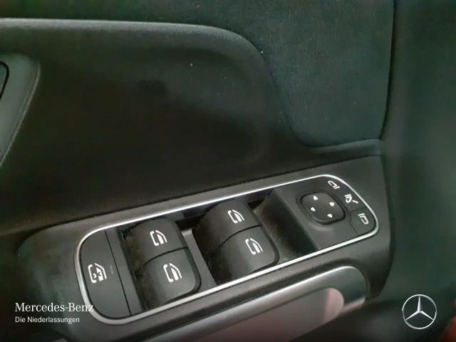 Mercedes-Benz GLB 250 4MATIC AMG Line