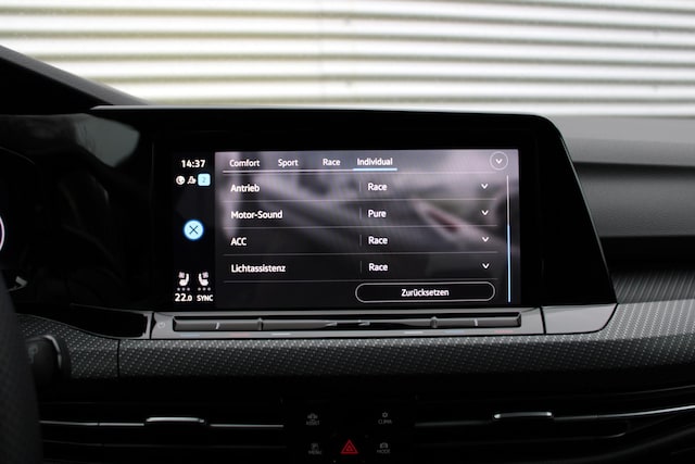 Volkswagen Golf 2.0 TSI