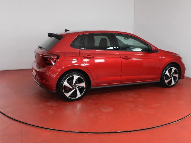 Volkswagen Polo 2.0 TSI DSG GTI