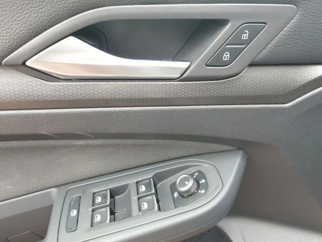 Volkswagen Golf DSG GTI Style