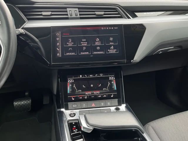 Audi e-tron Quattro