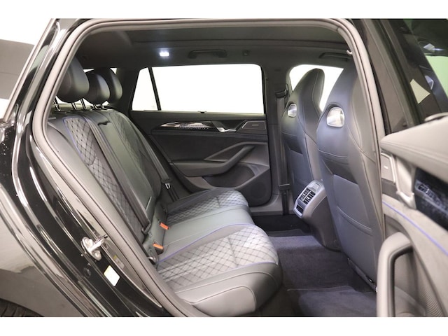 Volkswagen Passat 2.0 TDI R-Line Variant