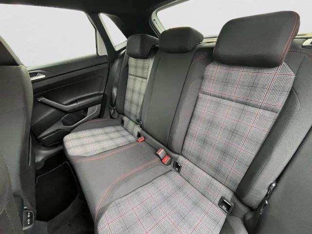 Volkswagen Polo 2.0 TSI DSG GTI