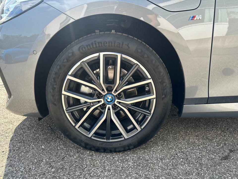 BMW 225 Active Tourer xDrive