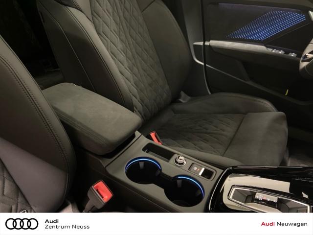 Audi RS3 Quattro S-Tronic Sedan